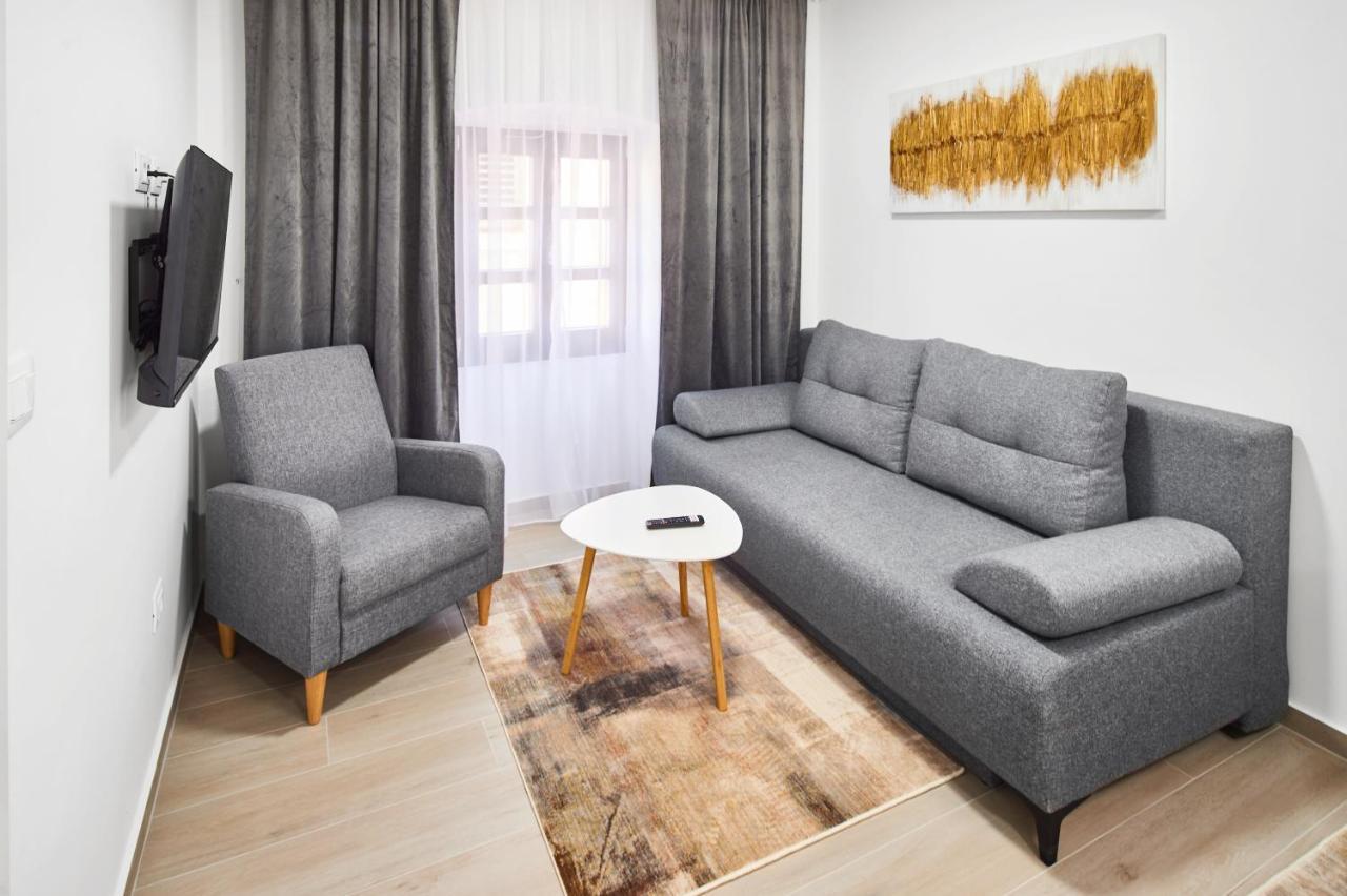 Cardo Apartments Пореч Екстериор снимка